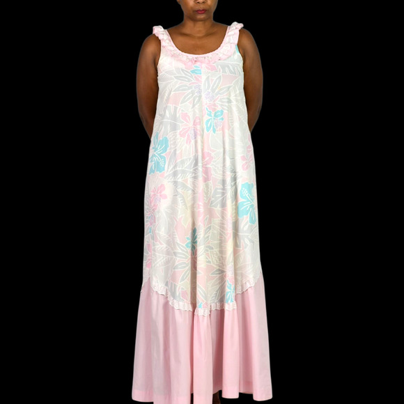 Vintage Hilda Hawaii Dress Pink Pastel Hawaiian Floral Maxi Tiered Muumuu Small - Picture 1 of 16